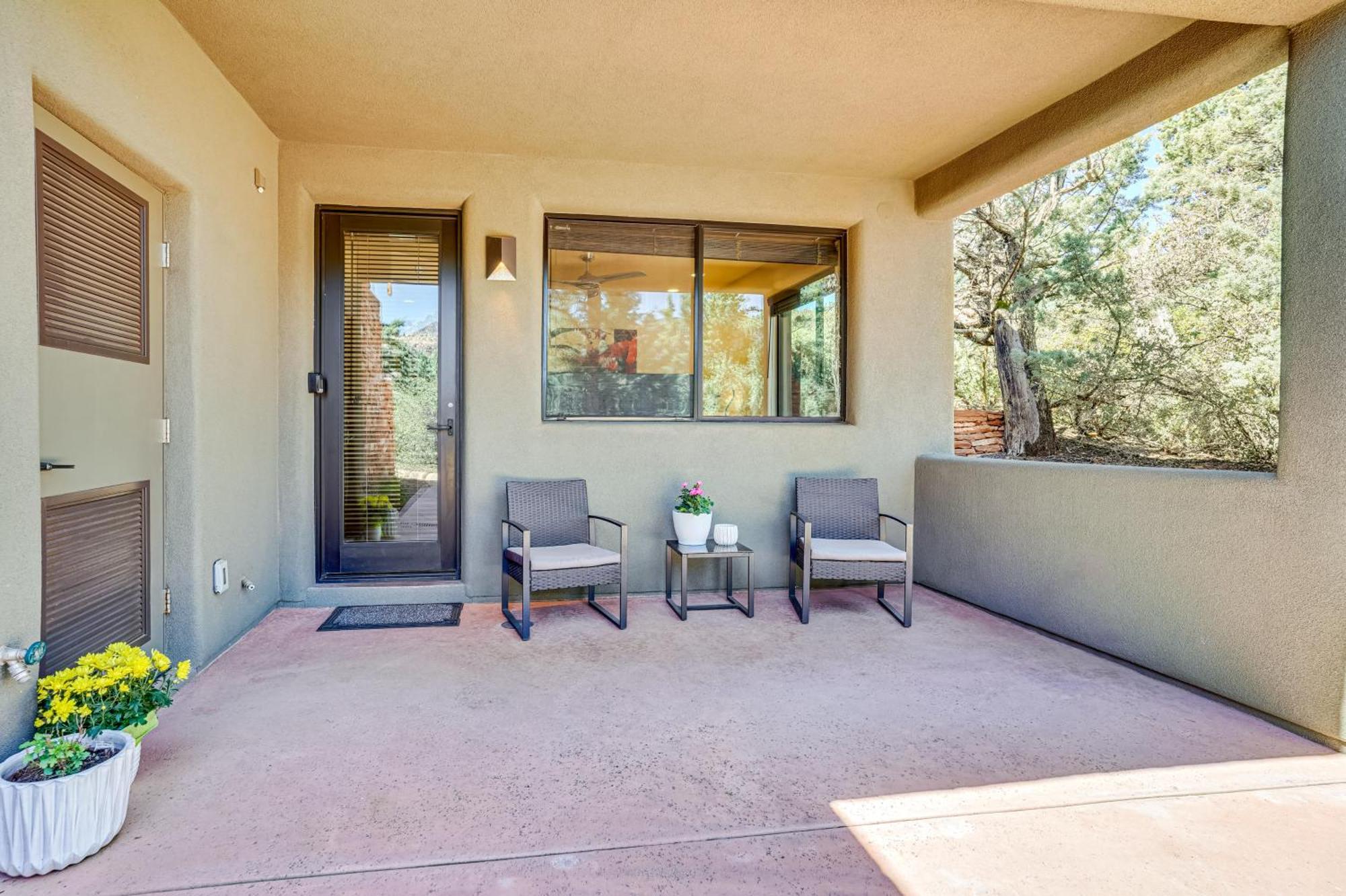 Sedona Couples Retreat With Patio Walk To Trails! Apartment Ngoại thất bức ảnh