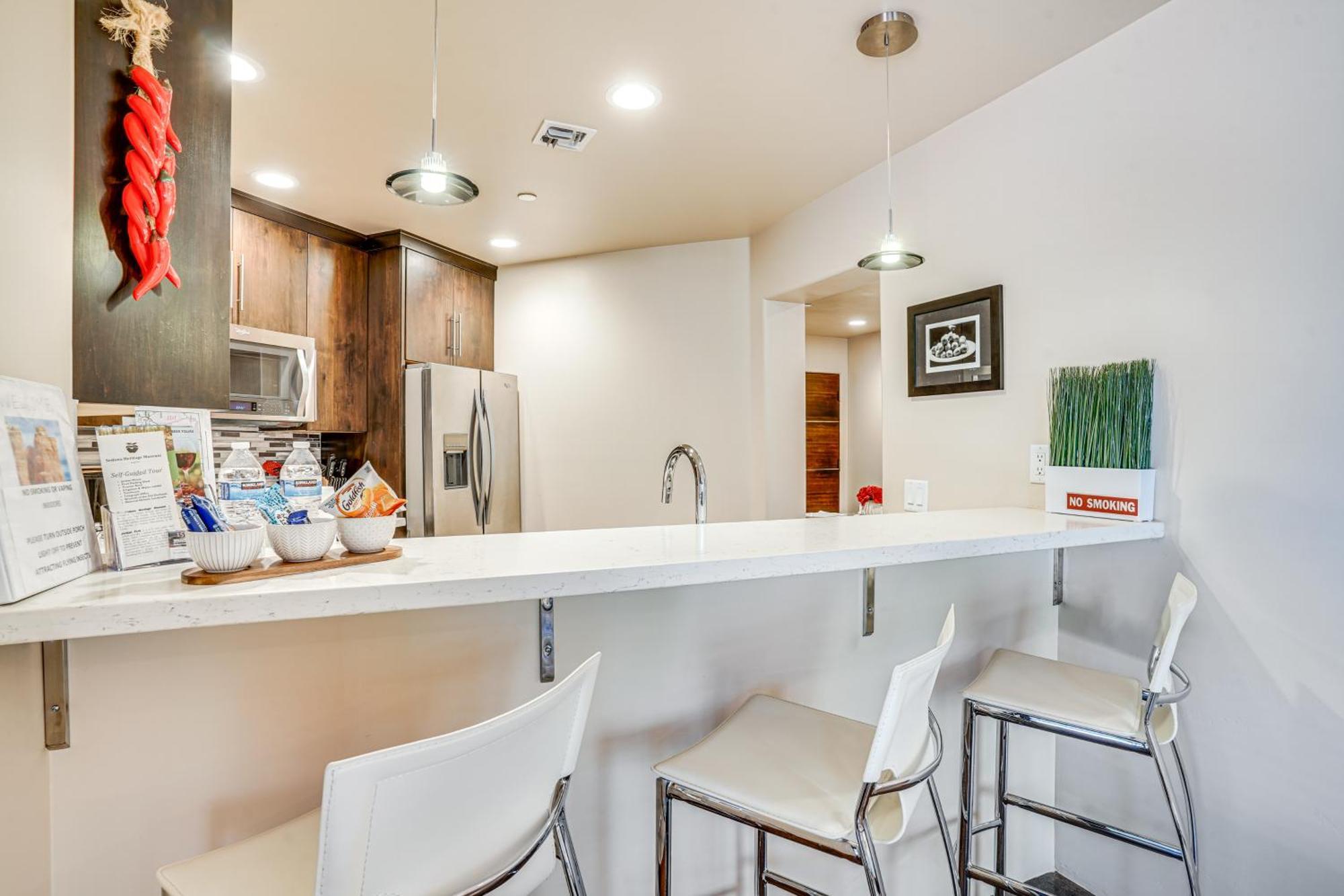 Sedona Couples Retreat With Patio Walk To Trails! Apartment Ngoại thất bức ảnh