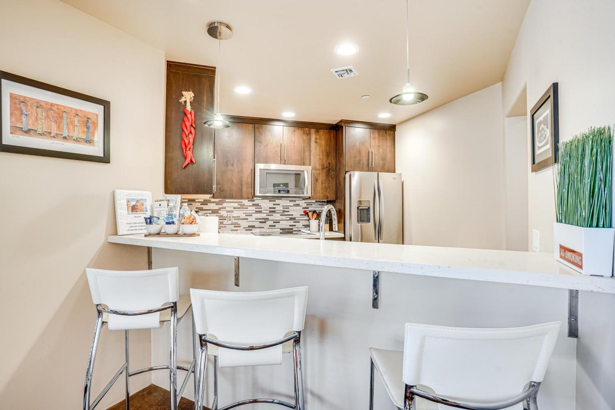 Sedona Couples Retreat With Patio Walk To Trails! Apartment Ngoại thất bức ảnh